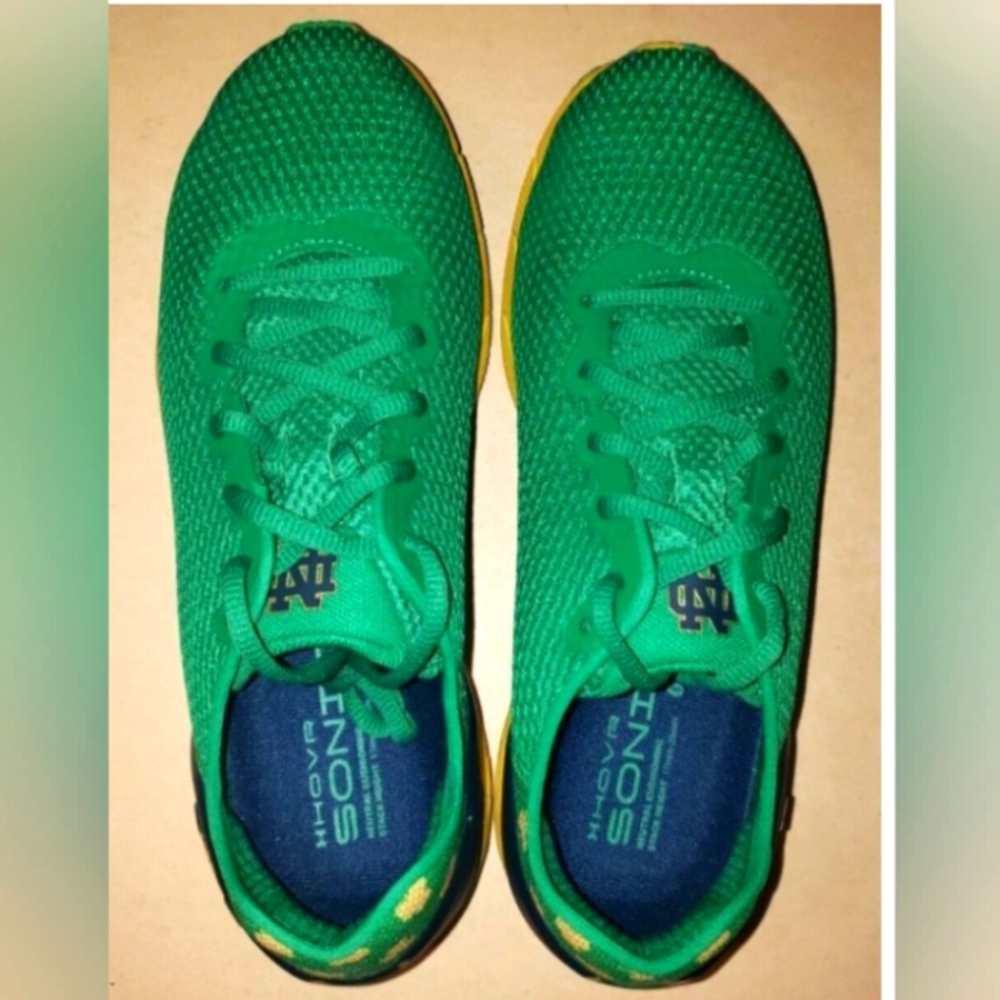 Size 10 - Under Armour Team HOVR Sonic 5 NCAA - Notre Dame - Mens